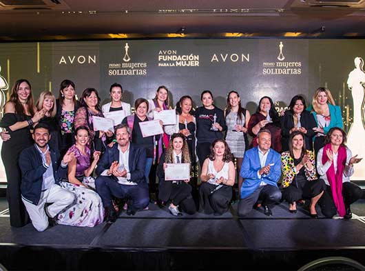 12-я ежегодная премия Avon Foundation Women Solidarity Awards